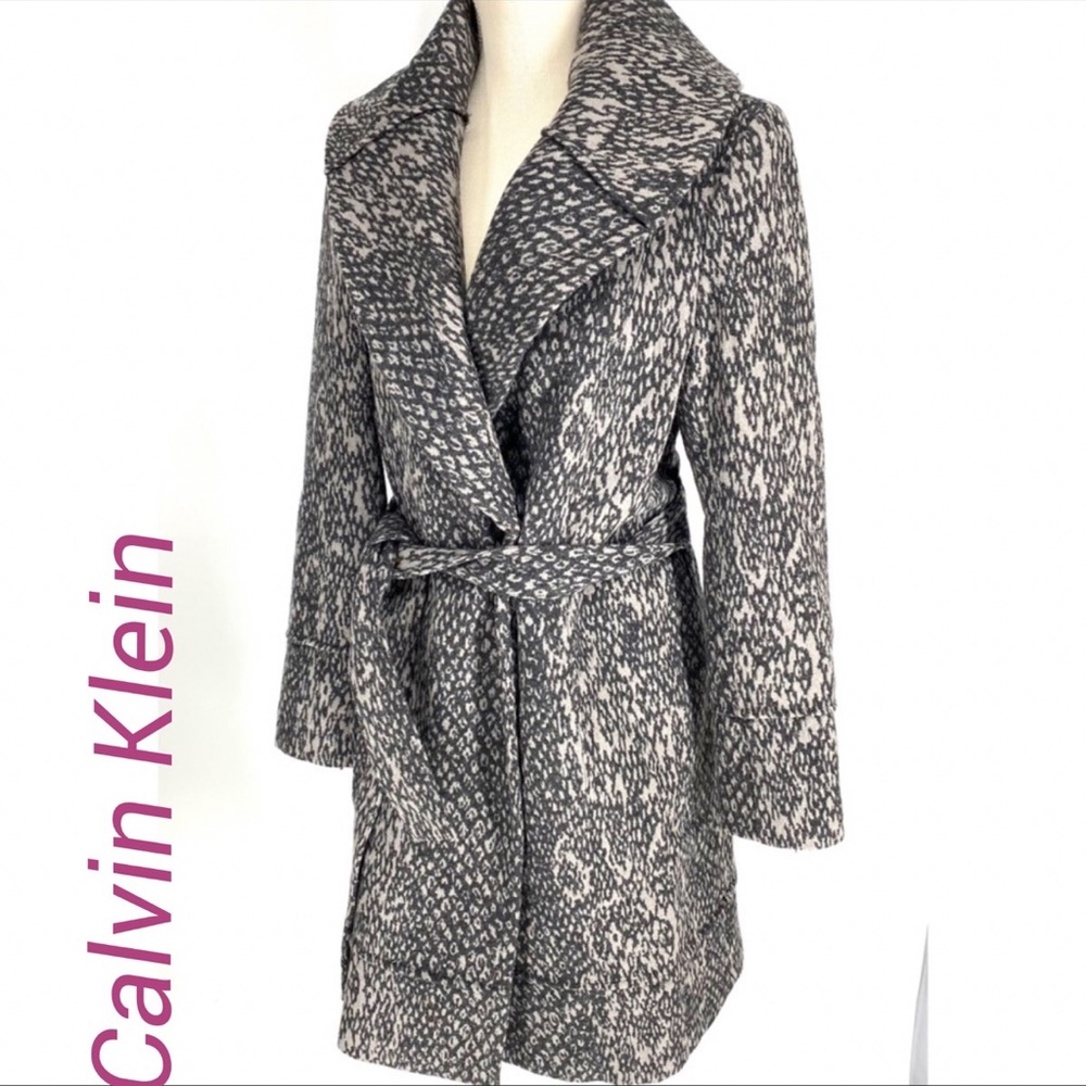 Calvin Klein Long grey coat with waist tie